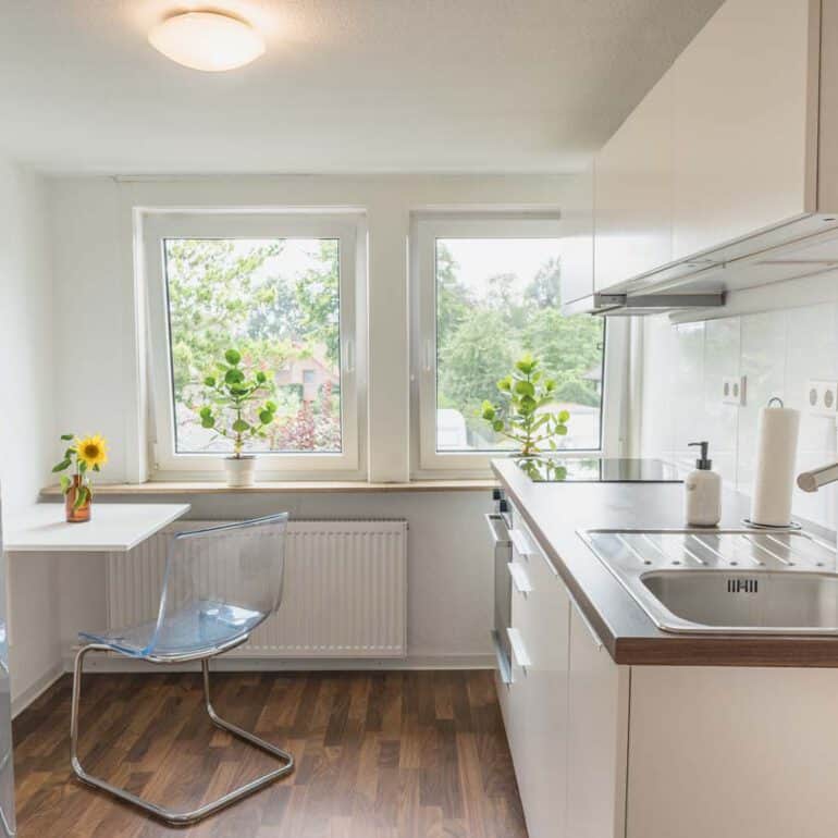 Foto von heller Küche